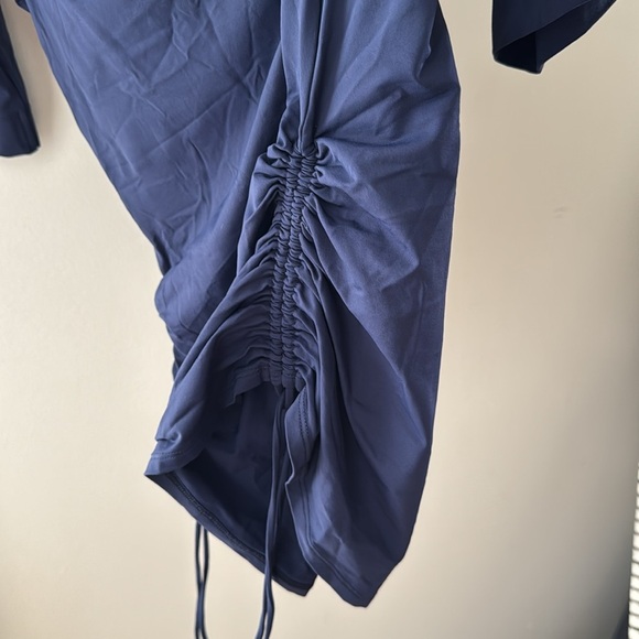 Lands’ End Women’s Short Sleeve Swim Top Cover Rash Guard Size XS - Picture 5 of 7